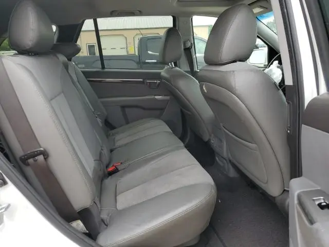 2011 HYUNDAI SANTA FE SE  