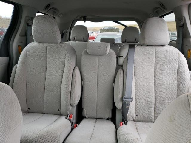 2014 TOYOTA SIENNA LE