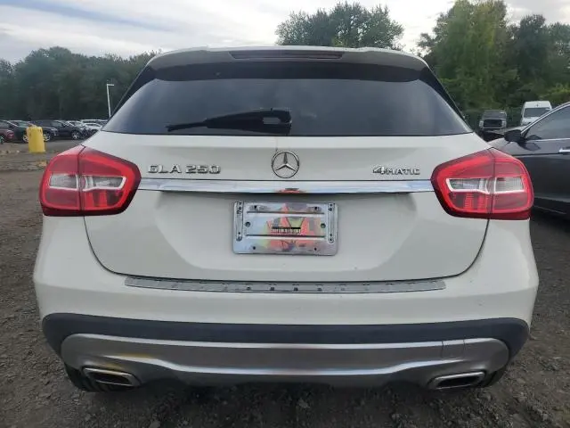 2016 MERCEDES-BENZ GLA 250 4MATIC  