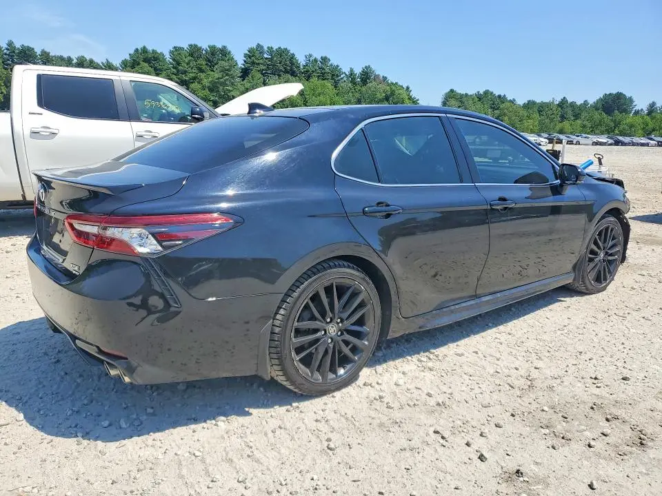 2022 TOYOTA CAMRY XSE  