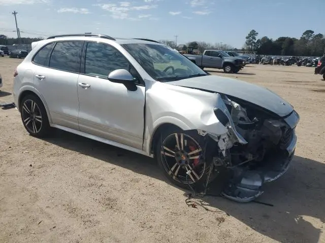 2014 PORSCHE CAYENNE GTS  