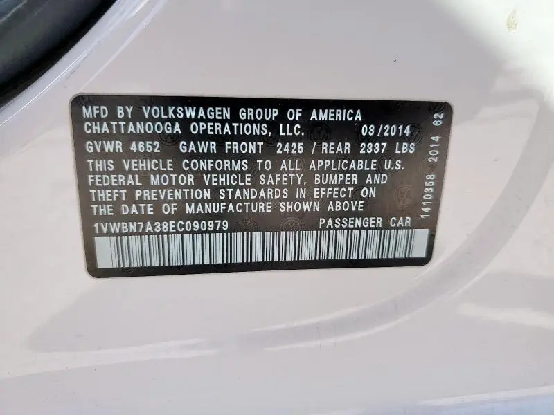 2014 VOLKSWAGEN PASSAT SE  