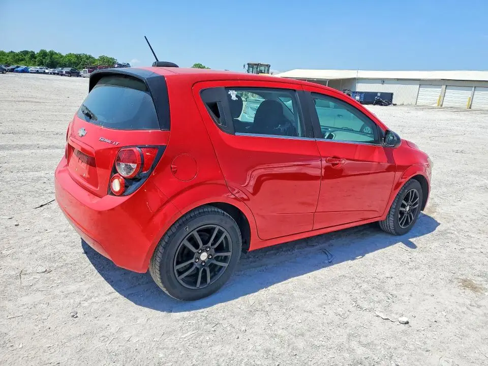2015 CHEVROLET SONIC LT  