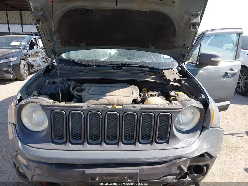 2015 JEEP RENEGADE TRAILHAWK