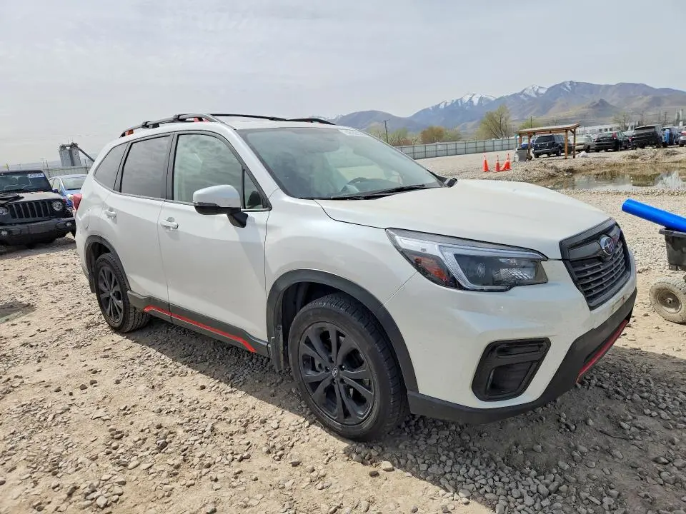 2021 SUBARU FORESTER SPORT  