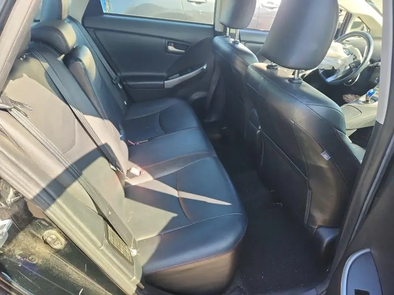 2013 TOYOTA PRIUS PERSONA SERIES SE  