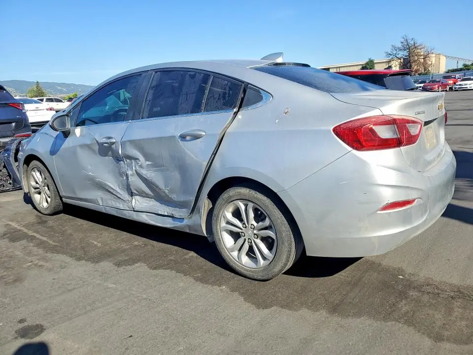2019 CHEVROLET CRUZE LT  