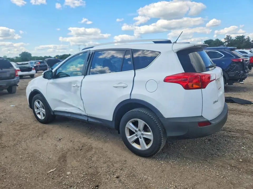 2013 TOYOTA RAV4 XLE  