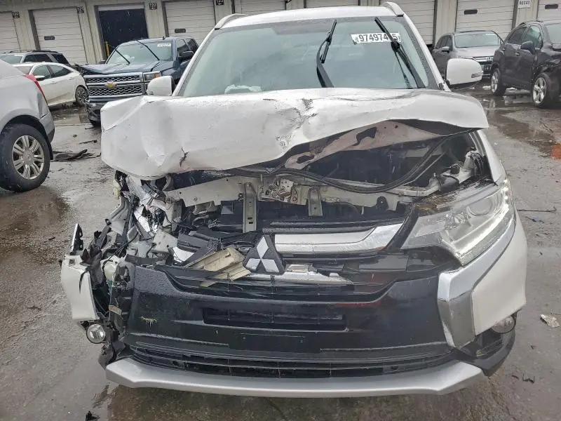 2017 MITSUBISHI OUTLANDER SE  