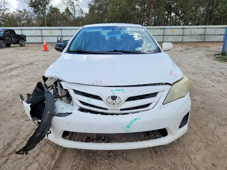 2011 TOYOTA COROLLA LE  