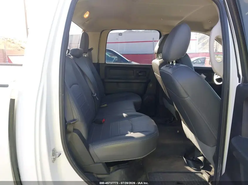 2019 RAM 1500 CLASSIC  