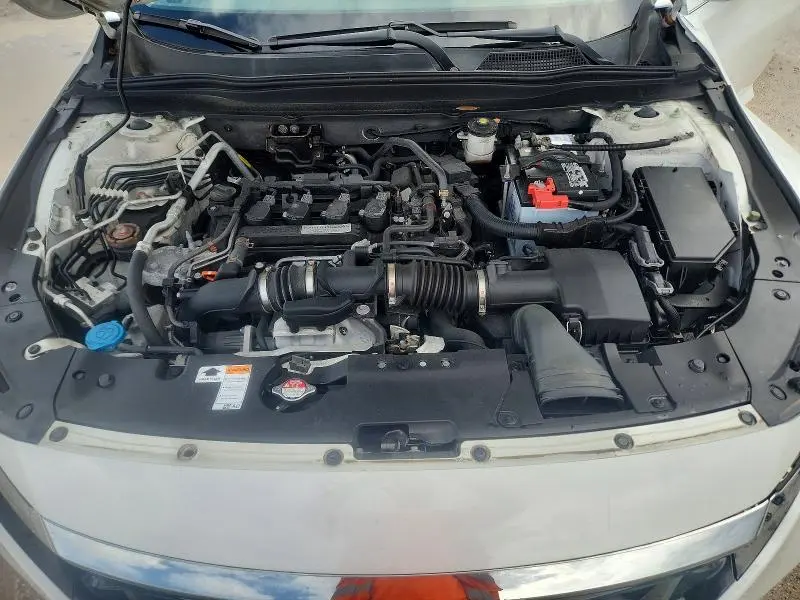 2018 HONDA ACCORD LX  