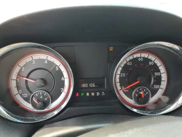 2013 DODGE GRAND CARAVAN SE  