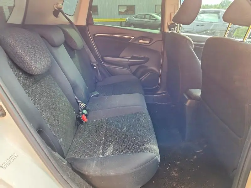 2016 HONDA FIT LX  