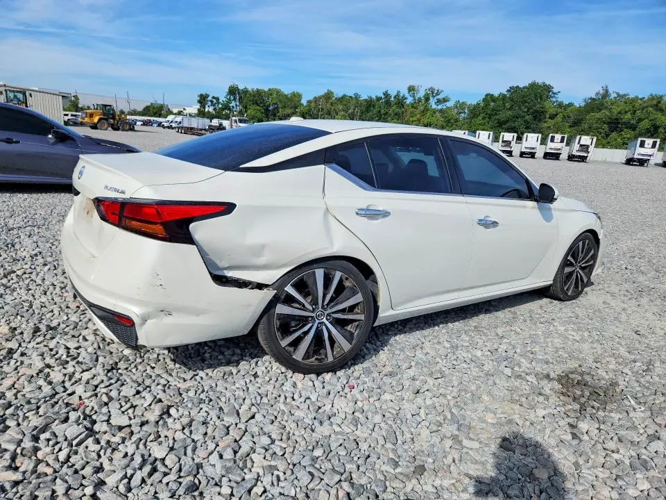 2019 NISSAN ALTIMA PLATINUM  
