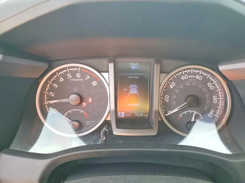 2023 TOYOTA TACOMA SR5 V6  