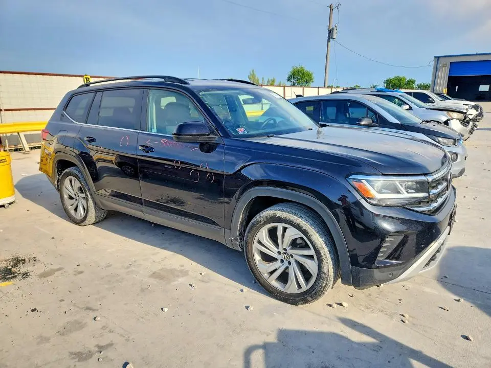 2021 VOLKSWAGEN ATLAS SE  