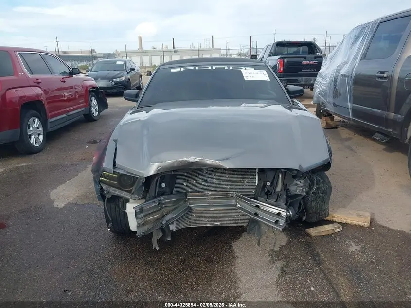 2014 FORD MUSTANG V6