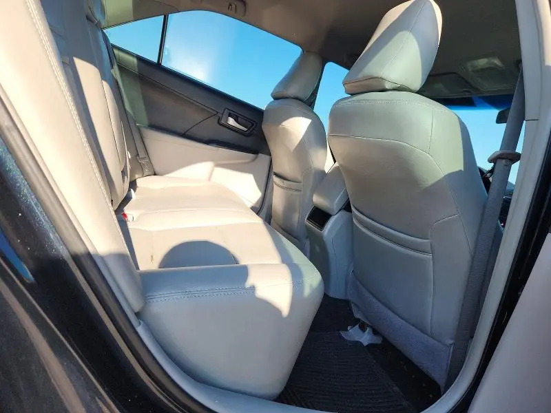 2014 TOYOTA CAMRY LE  