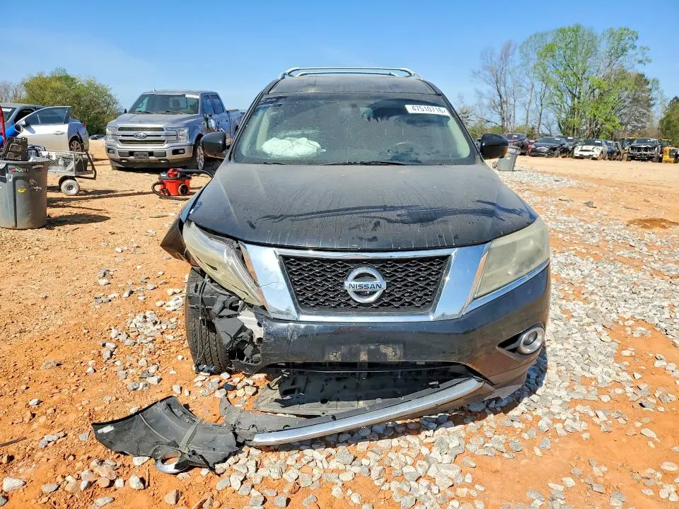 2013 NISSAN PATHFINDER S  