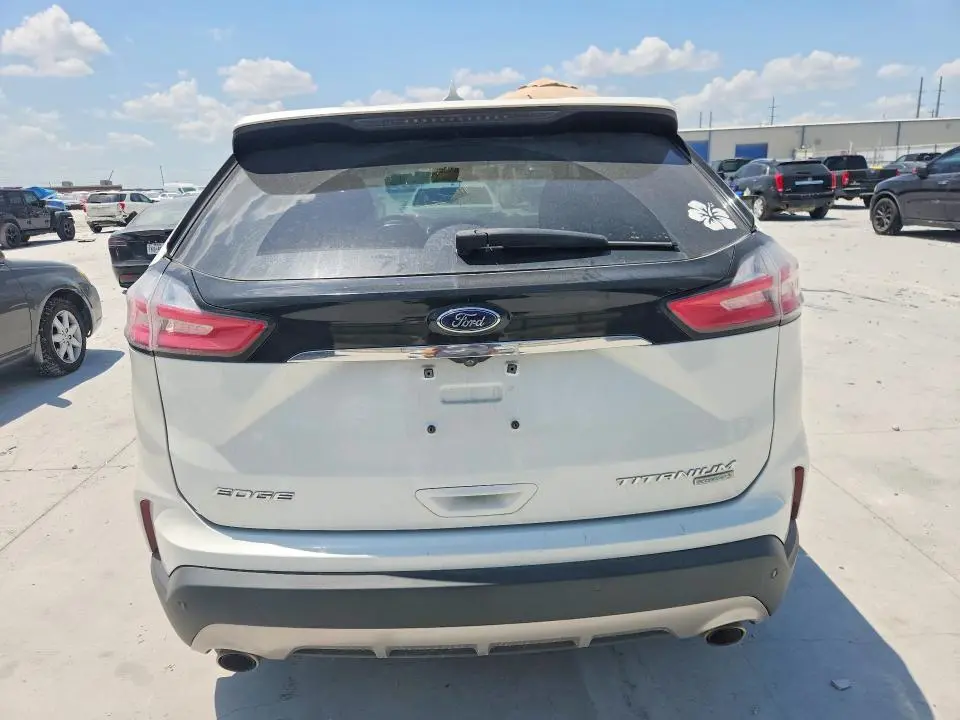 2020 FORD EDGE TITANIUM  