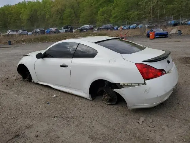2013 INFINITI G37   