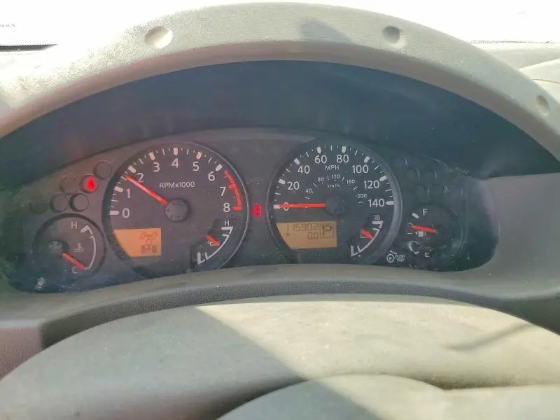2016 NISSAN FRONTIER SV  