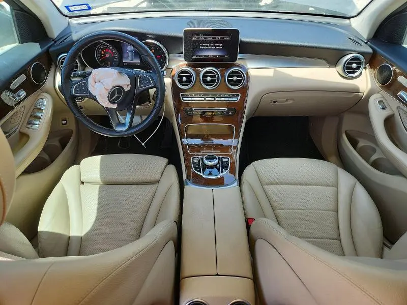 2018 MERCEDES-BENZ GLC 300  