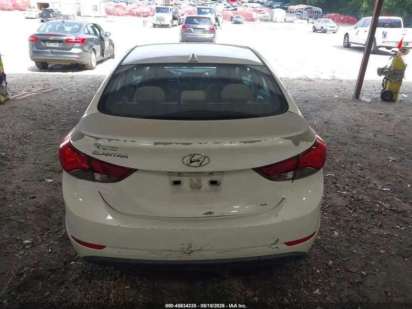 2016 HYUNDAI ELANTRA SE