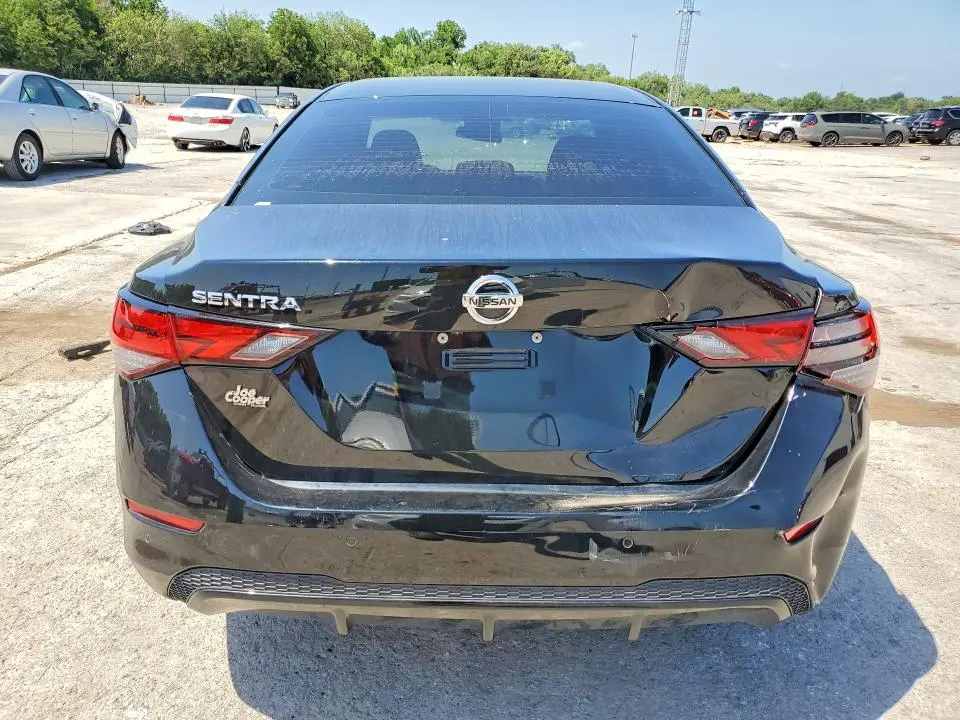 2022 NISSAN SENTRA S  