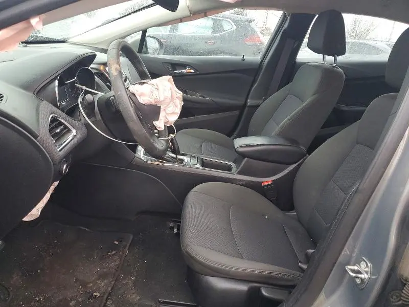 2017 CHEVROLET CRUZE LT  