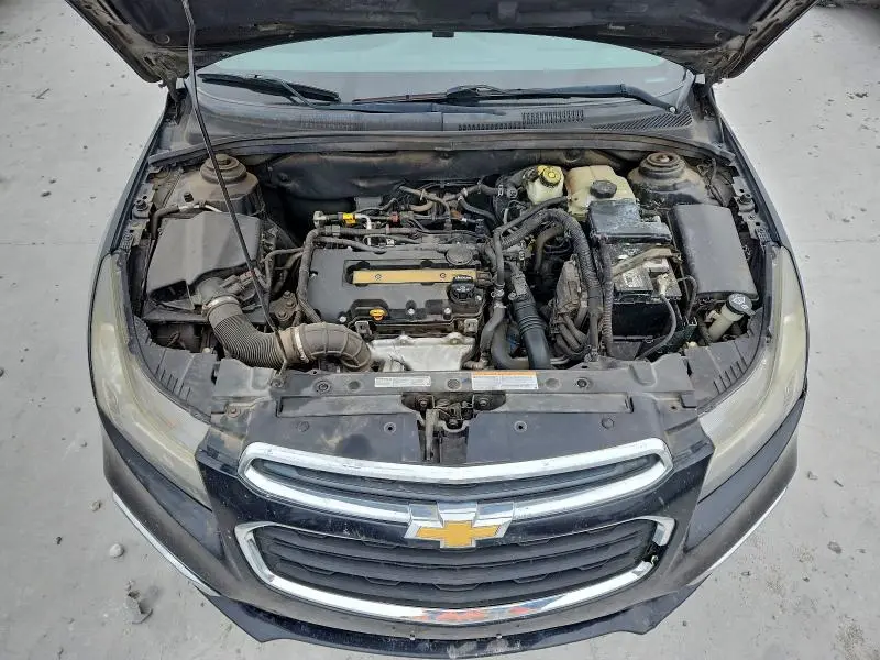 2015 CHEVROLET CRUZE LT  