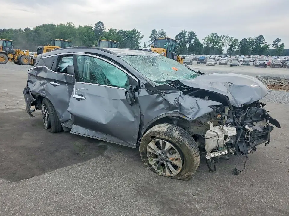 2018 NISSAN MURANO SV  