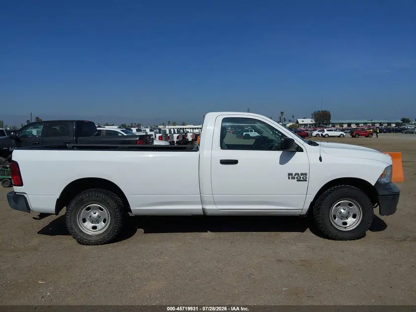 2019 RAM 1500 CLASSIC TRADESMAN  4X4 8' BOX
