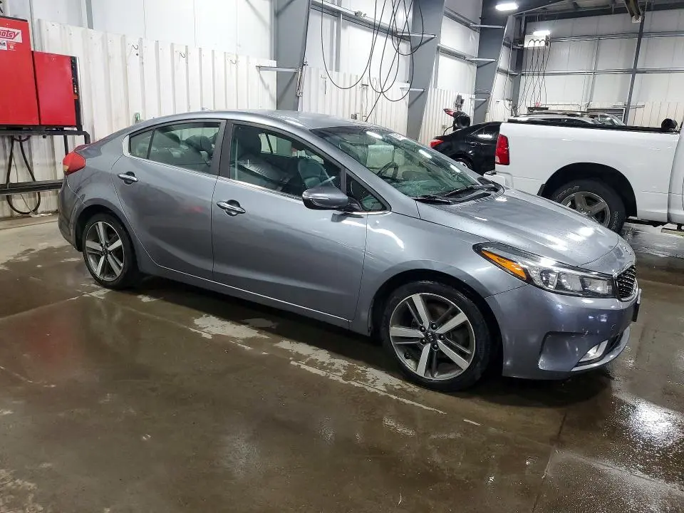 2017 KIA FORTE EX  