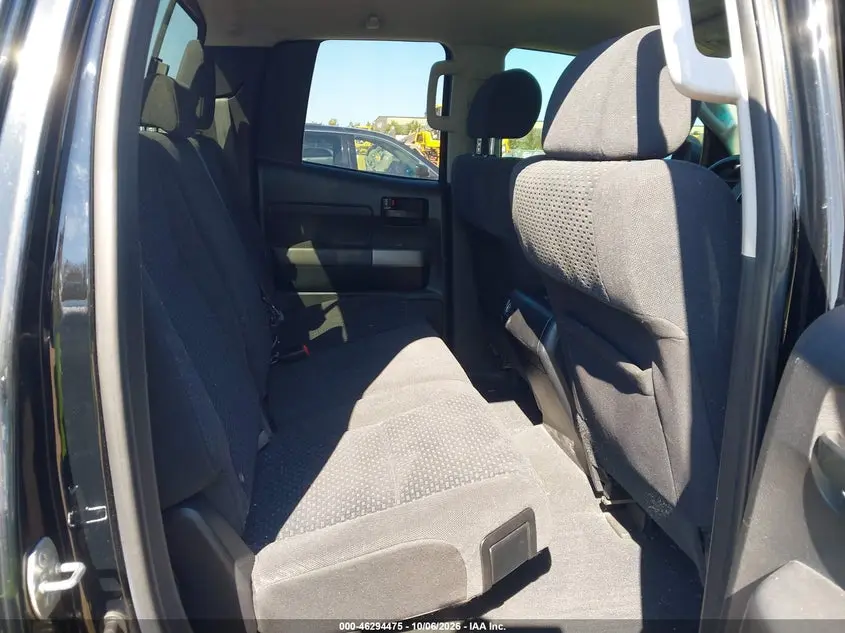 2011 TOYOTA TUNDRA GRADE 5.7L V8