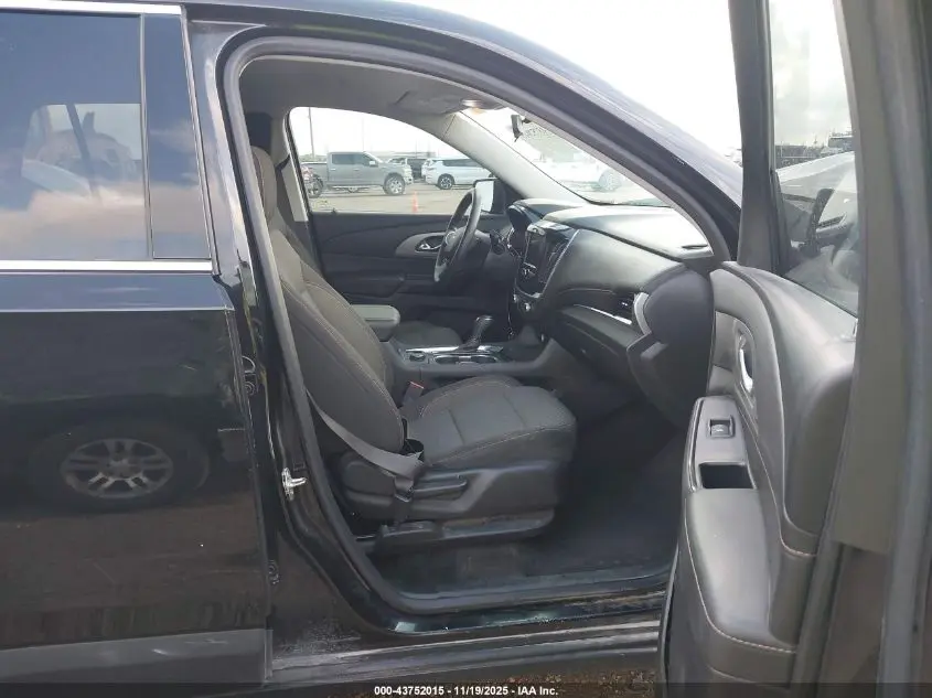 2020 CHEVROLET TRAVERSE FWD LS