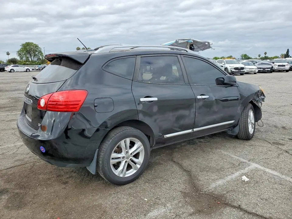 2012 NISSAN ROGUE S  