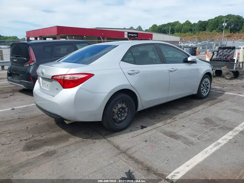 2018 TOYOTA COROLLA LE