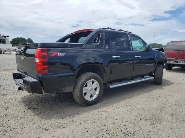 2013 CHEVROLET AVALANCHE LS  