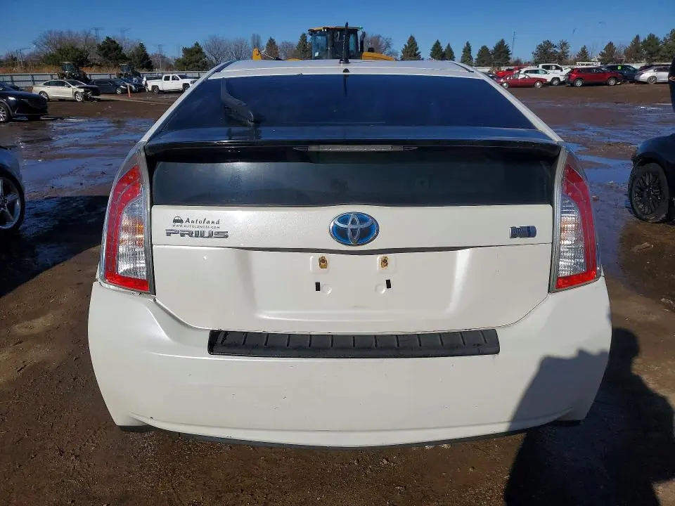 2013 TOYOTA PRIUS TWO  