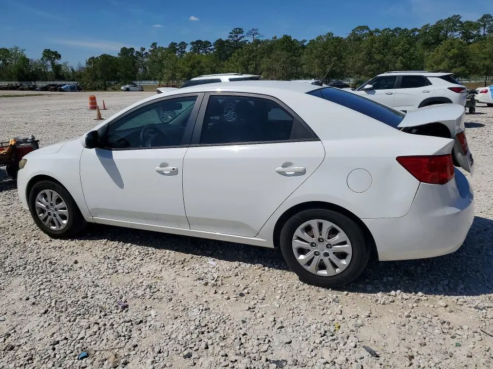 2013 KIA FORTE LX  
