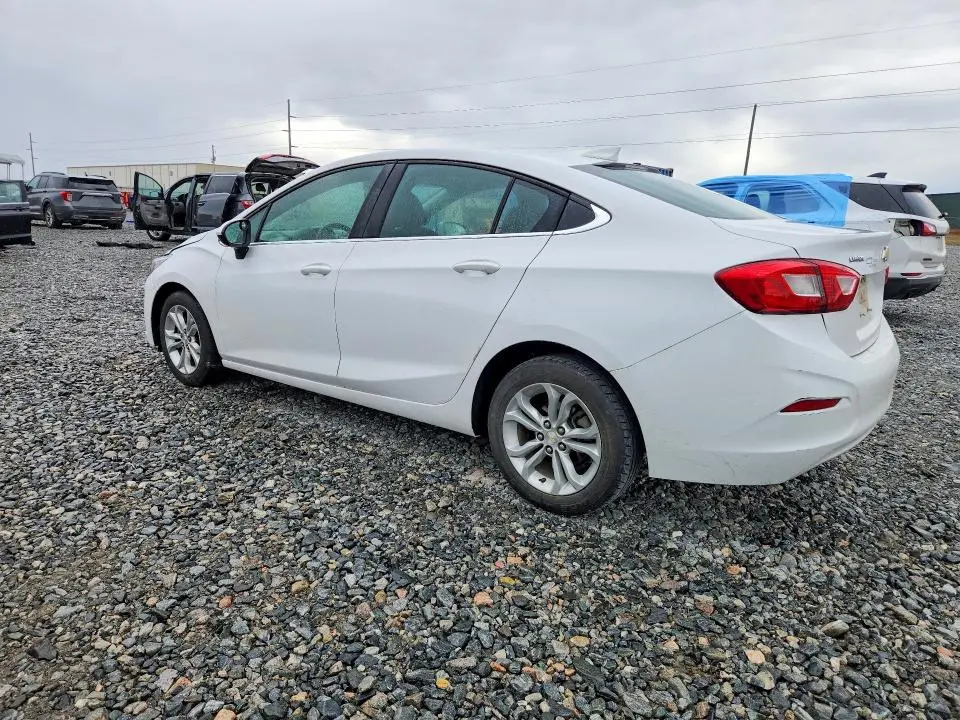 2019 CHEVROLET CRUZE LT  