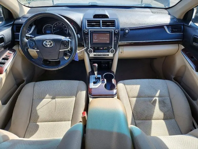 2014 TOYOTA CAMRY XLE  