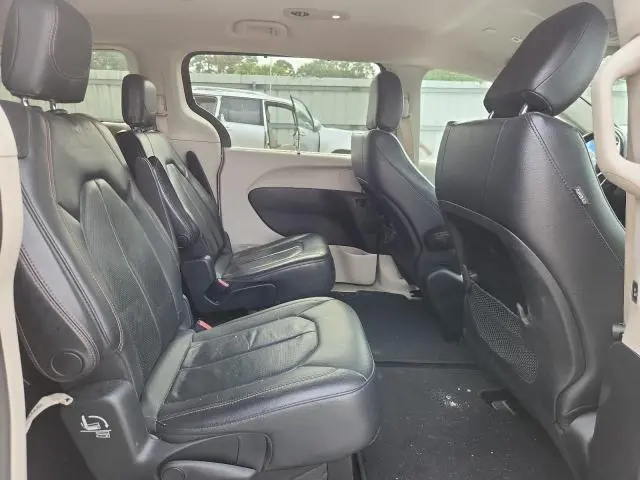 2019 CHRYSLER PACIFICA TOURING L  
