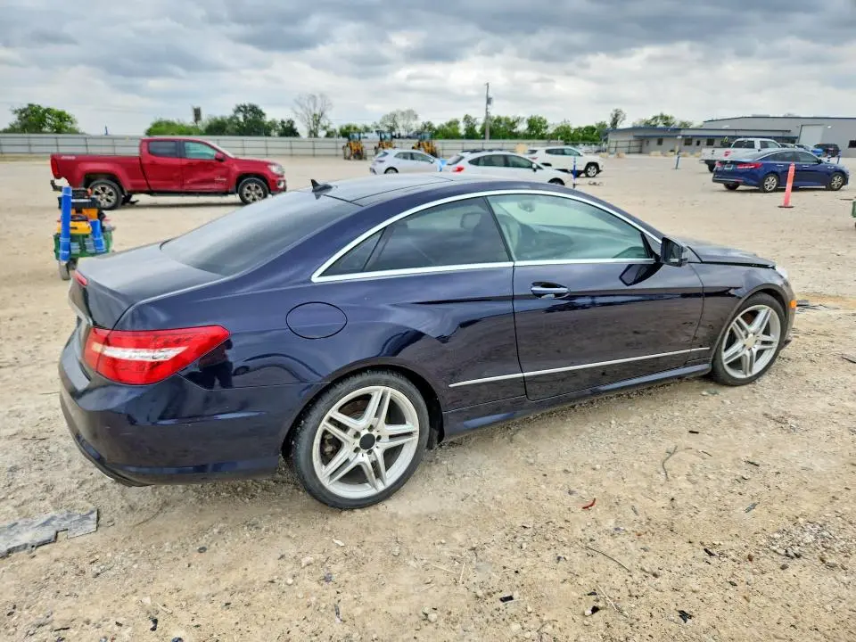 2011 MERCEDES-BENZ E 550  