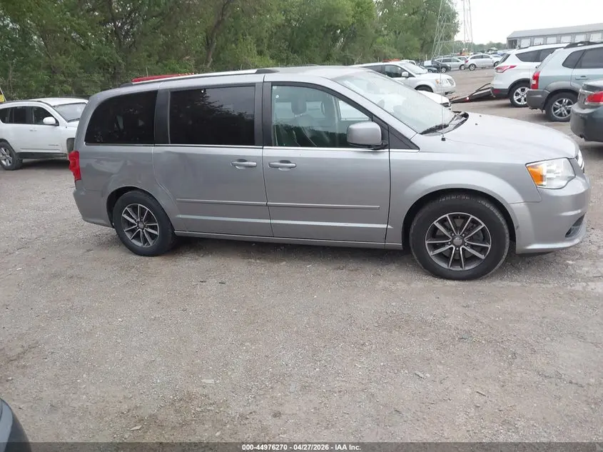 2017 DODGE GRAND CARAVAN SXT