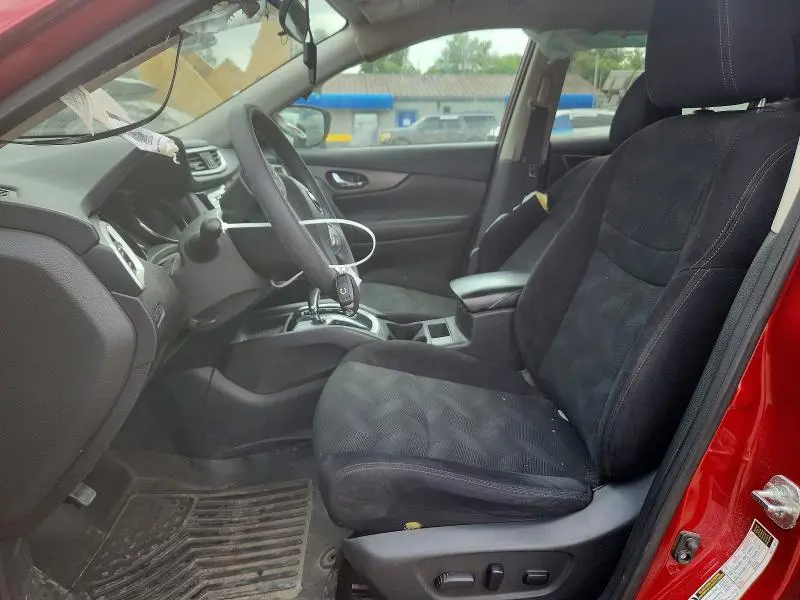 2014 NISSAN ROGUE SV  
