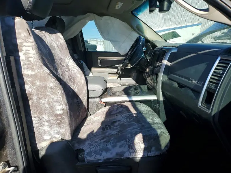 2018 RAM 2500 SLT  