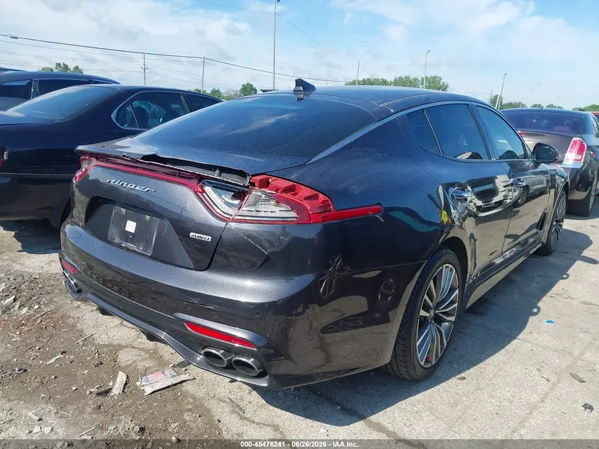2019 KIA STINGER  